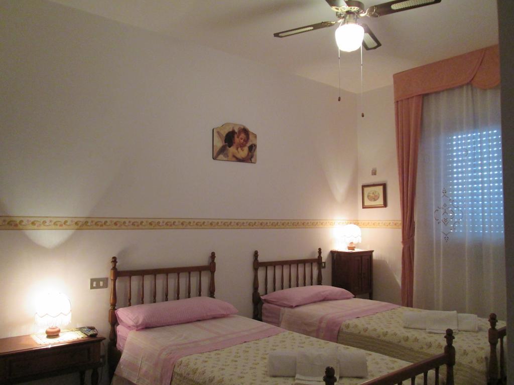 B&B Le Begonie อัสโกลีปิเชโน ห้อง รูปภาพ