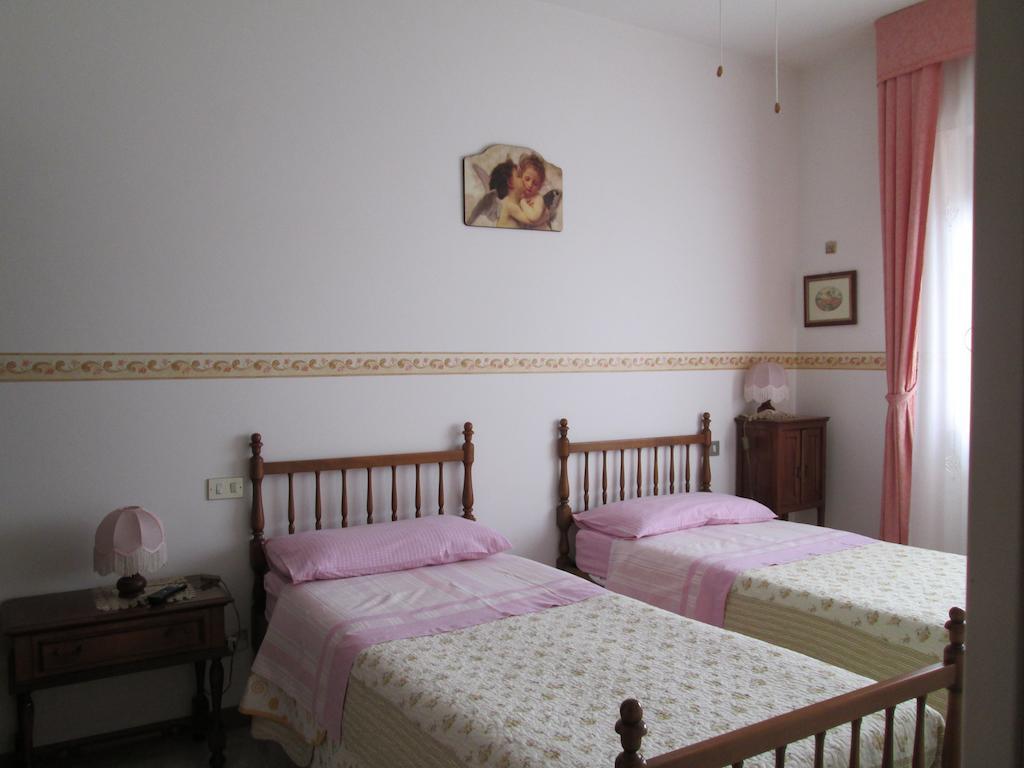 B&B Le Begonie อัสโกลีปิเชโน ห้อง รูปภาพ