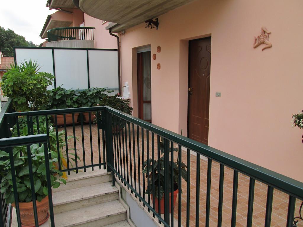 B&B Le Begonie อัสโกลีปิเชโน ห้อง รูปภาพ