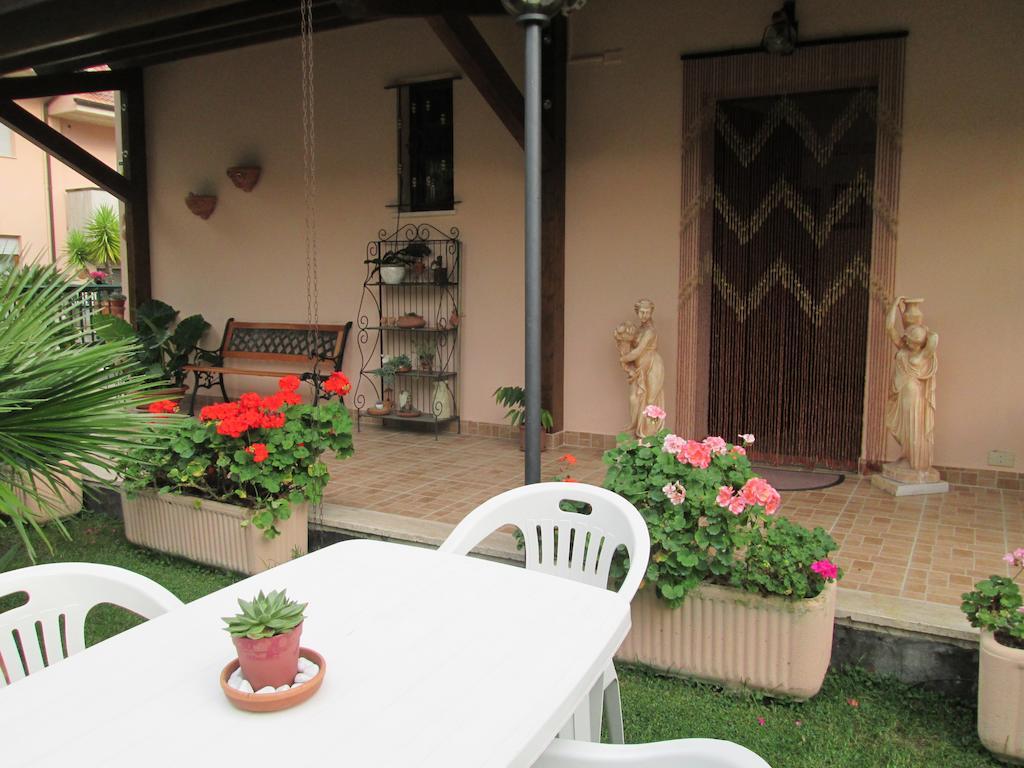 B&B Le Begonie อัสโกลีปิเชโน ภายนอก รูปภาพ